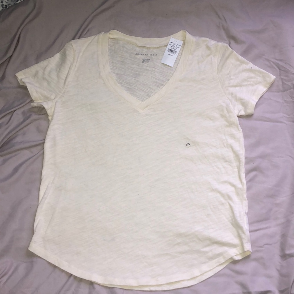 American Eagle Tshirt